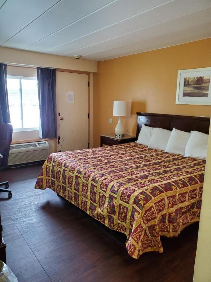 Budget Inn Of Bay City Zewnętrze zdjęcie