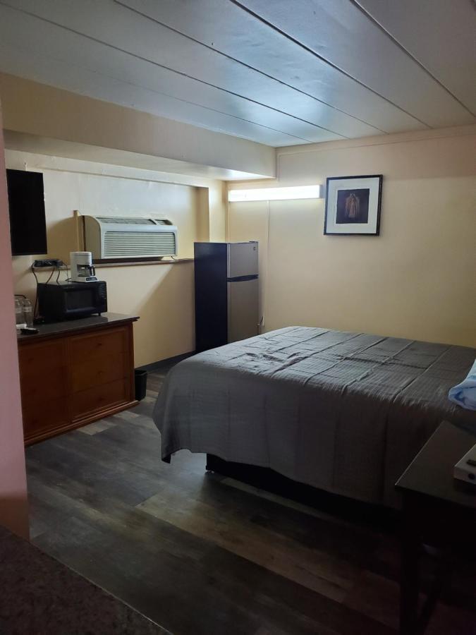 Budget Inn Of Bay City Zewnętrze zdjęcie