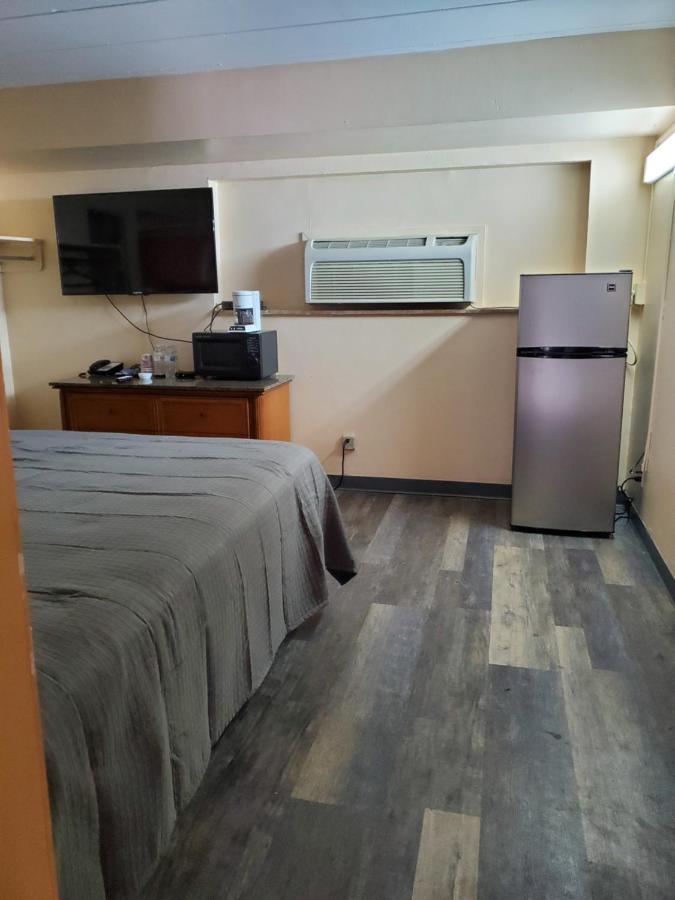 Budget Inn Of Bay City Zewnętrze zdjęcie